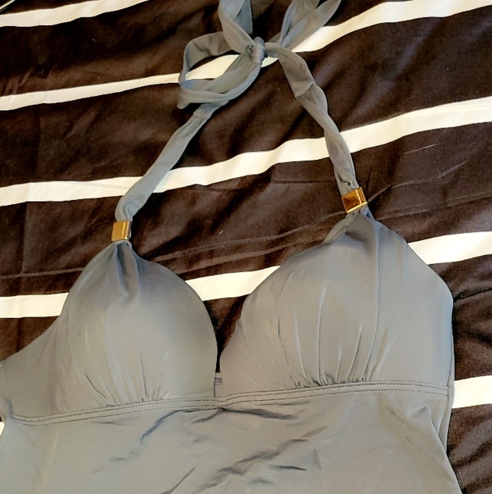 Victoria's Secret tankini swim top